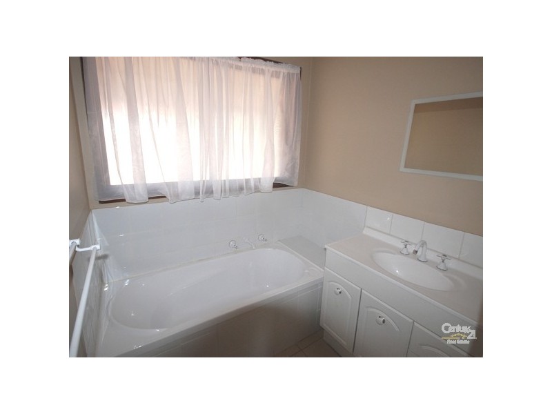 28 Galleon Drive, Paralowie SA 5108