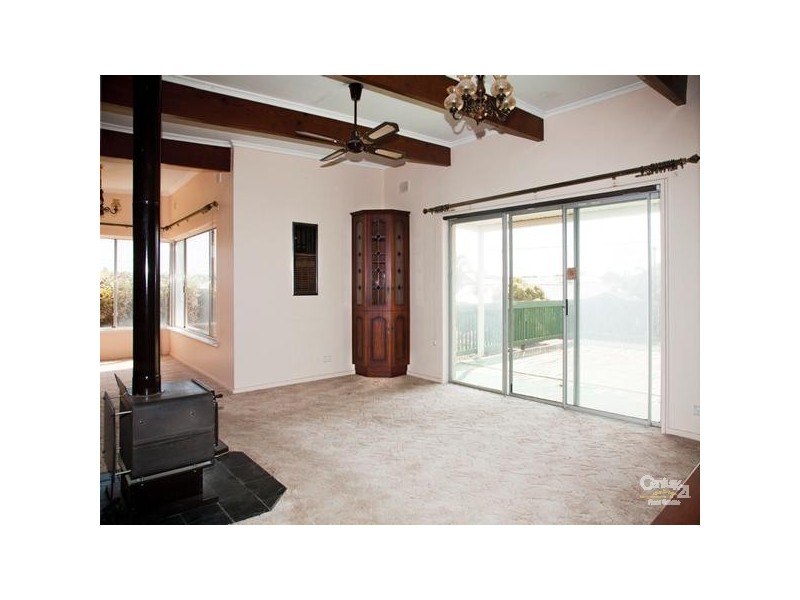 117 Military Road, Henley Beach South SA 5022