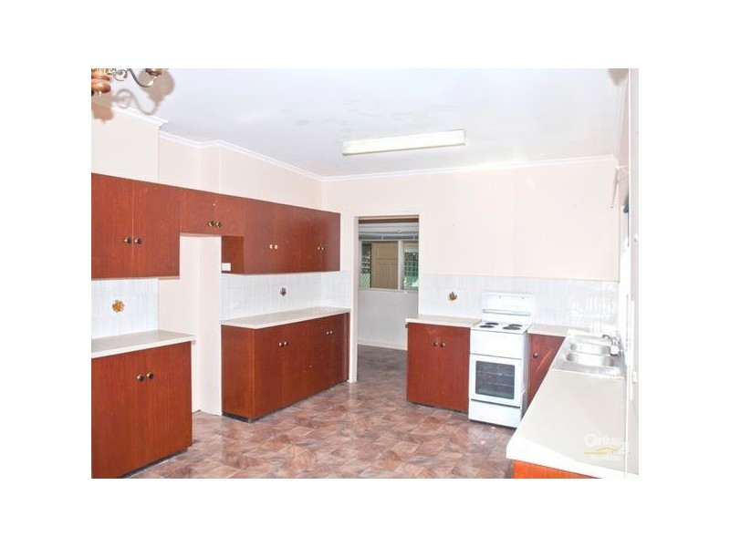 117 Military Road, Henley Beach South SA 5022