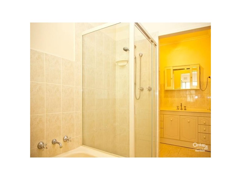 117 Military Road, Henley Beach South SA 5022