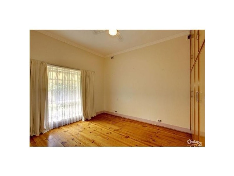 11 Hawkins Avenue, Flinders Park SA 5025