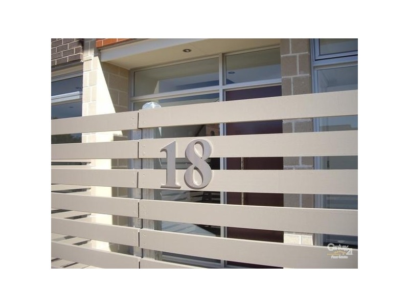 18 Godfrey Street, Port Adelaide SA 5015