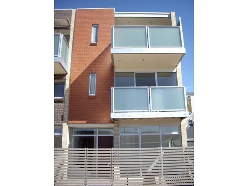 18 Godfrey Street, Port Adelaide SA 5015