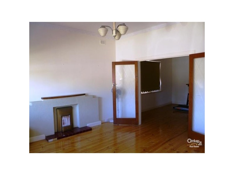 22 Hazel Terrace, Henley Beach South SA 5022