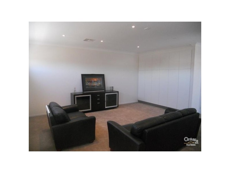 3 Hull Street, Brompton SA 5007