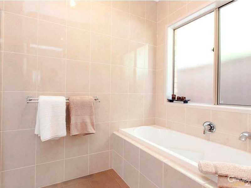 9 Morley Road, Seaton SA 5023