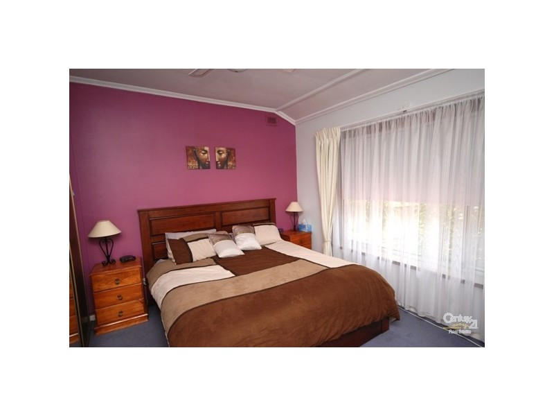 5 Truro Place, Woodville West SA 5011