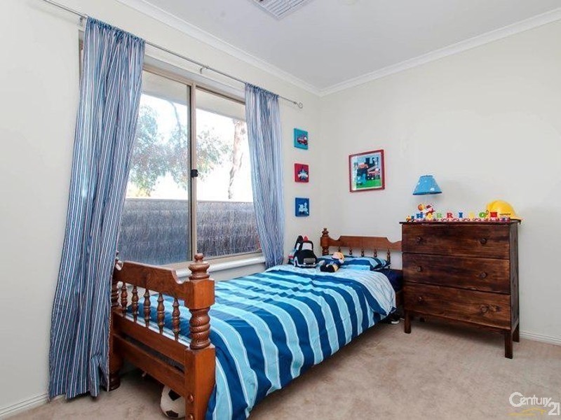2 Adele Avenue, Grange SA 5022