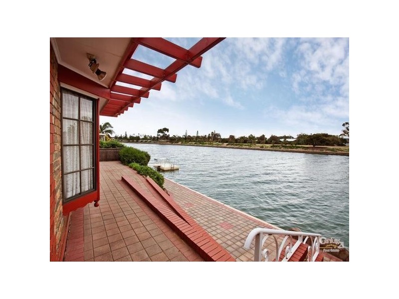 8 Dyer Court, West Lakes SA 5021