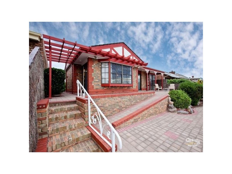 8 Dyer Court, West Lakes SA 5021