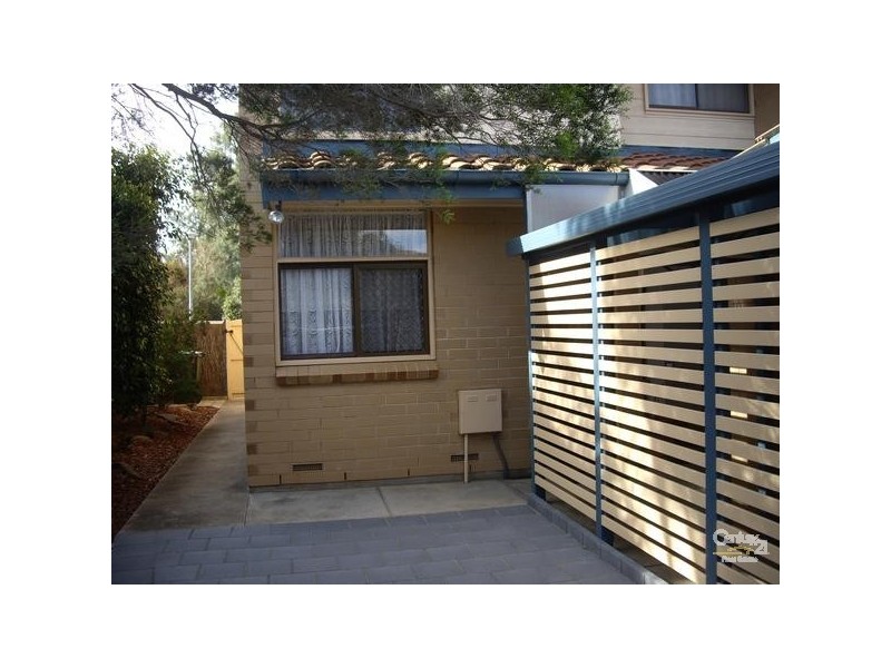 8/39 Lochside Drive, West Lakes SA 5021