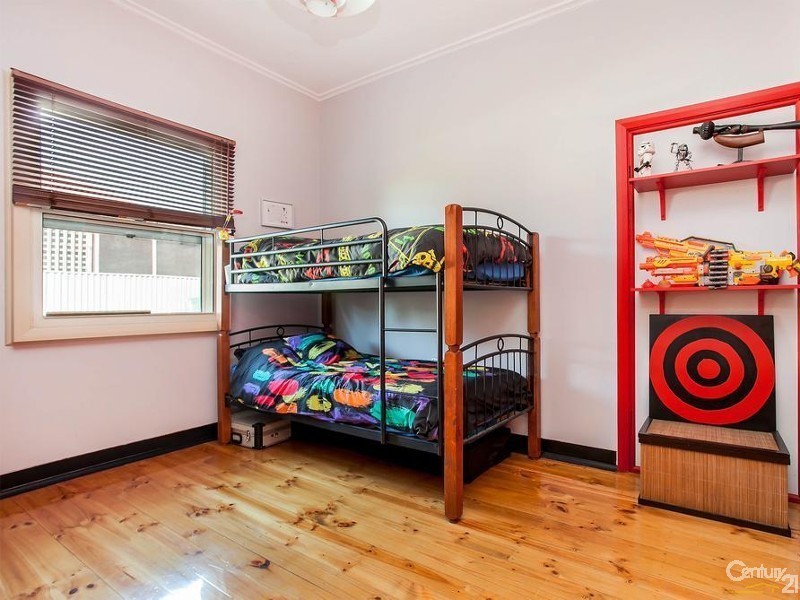 8 Edwin Street, Brooklyn Park SA 5032