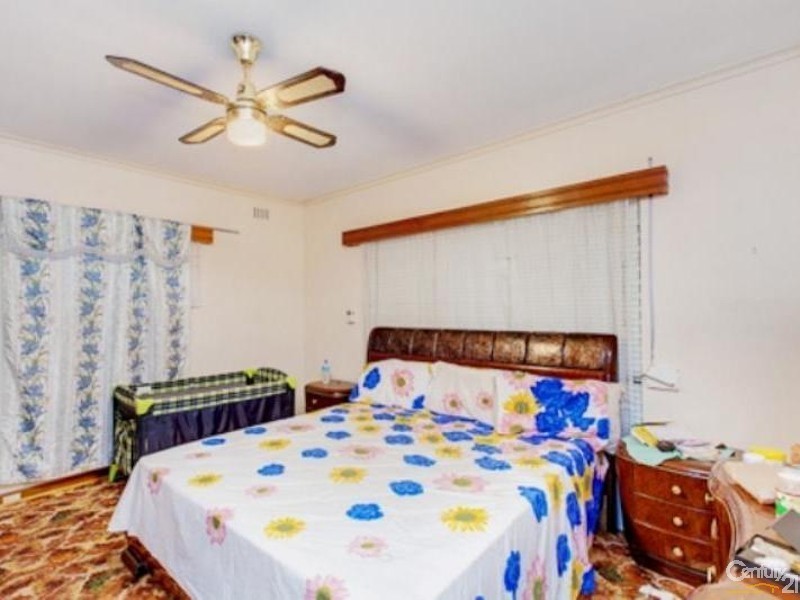 44 Whimpress Avenue, Findon SA 5023