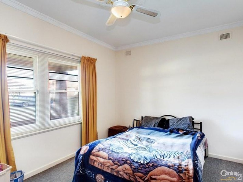 20 Hawkins Avenue, Flinders Park SA 5025