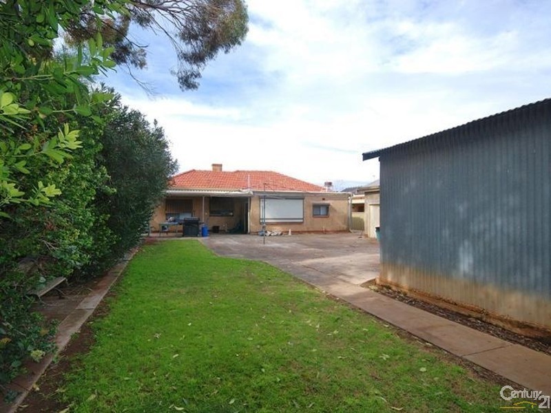 20 Hawkins Avenue, Flinders Park SA 5025