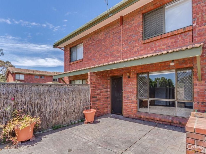 2/3 Sportsmans Drive, West Lakes SA 5021