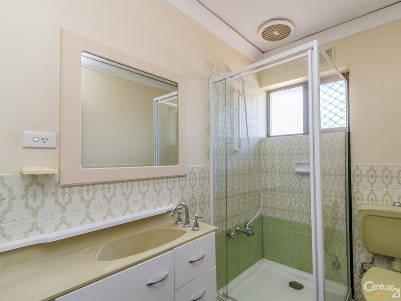 2/3 Sportsmans Drive, West Lakes SA 5021