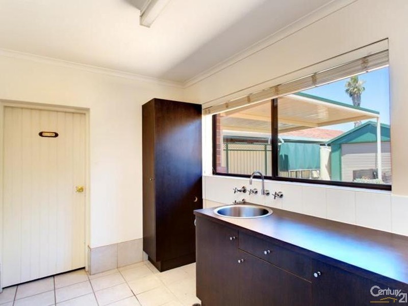 68 Lipsett Terrace, Brooklyn Park SA 5032