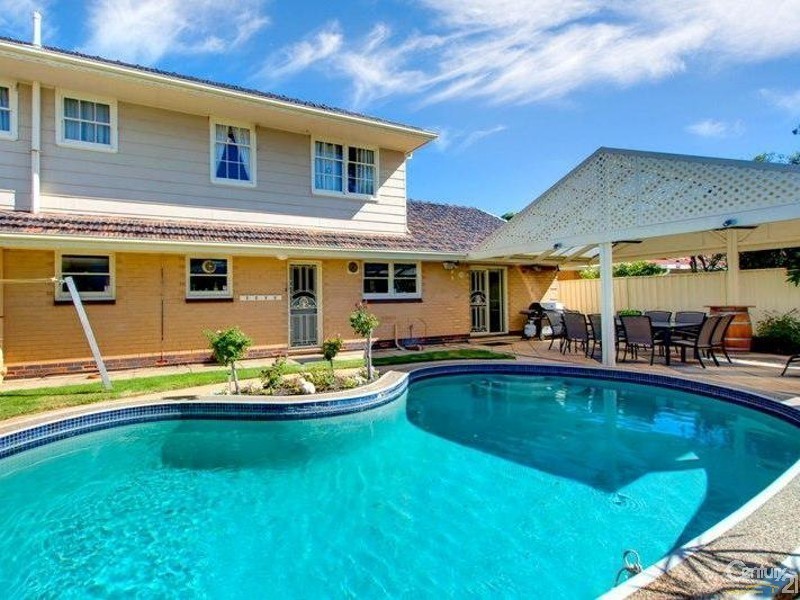 5 Kevin Avenue, West Beach SA 5024