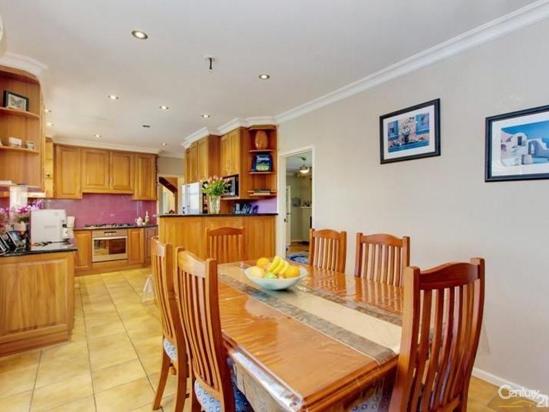 5 Kevin Avenue, West Beach SA 5024
