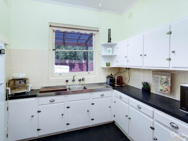 5 Curtis Street, Woodville South SA 5011