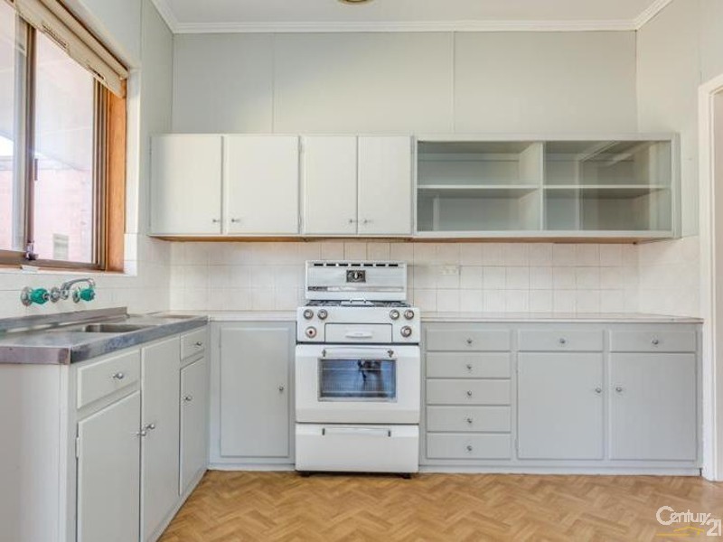 21 Falkirk Avenue, Seaton SA 5023