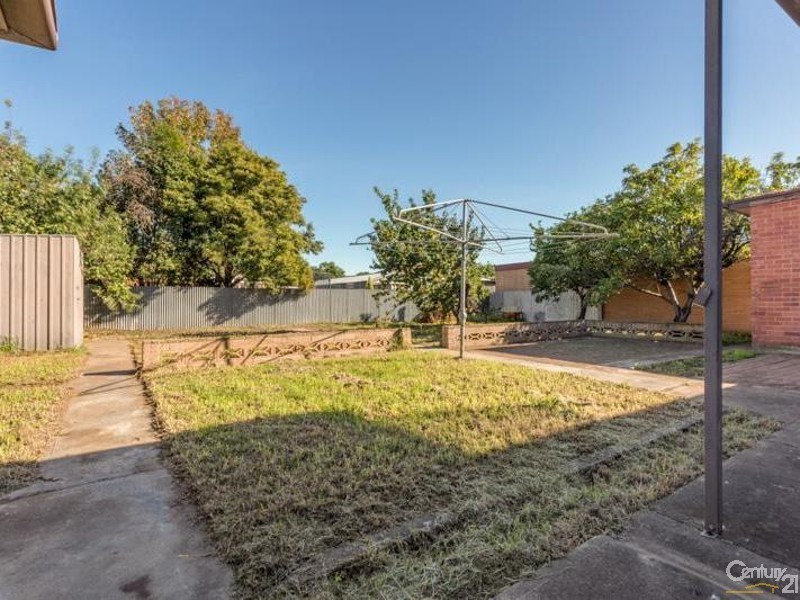 21 Falkirk Avenue, Seaton SA 5023