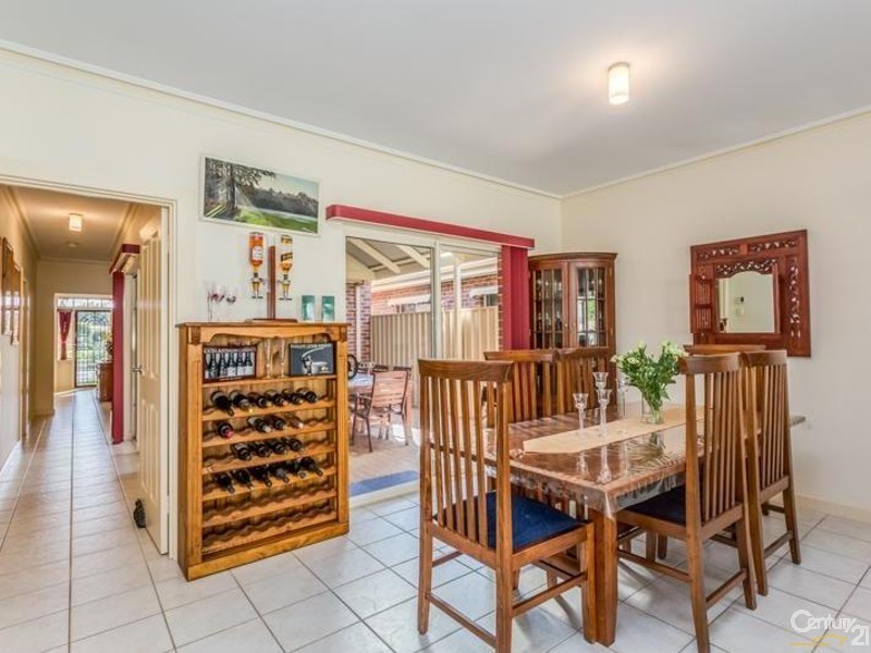 25 Angley Avenue, Findon SA 5023