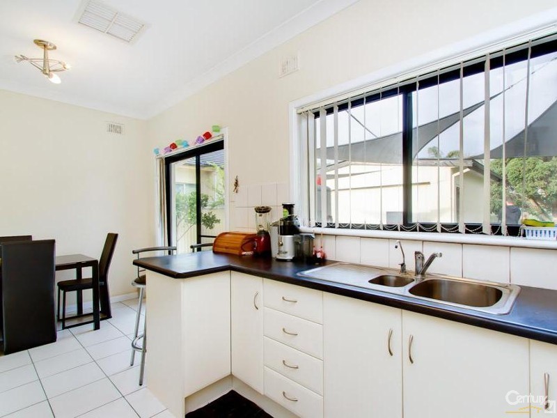 19 Delray Street, Fulham SA 5024
