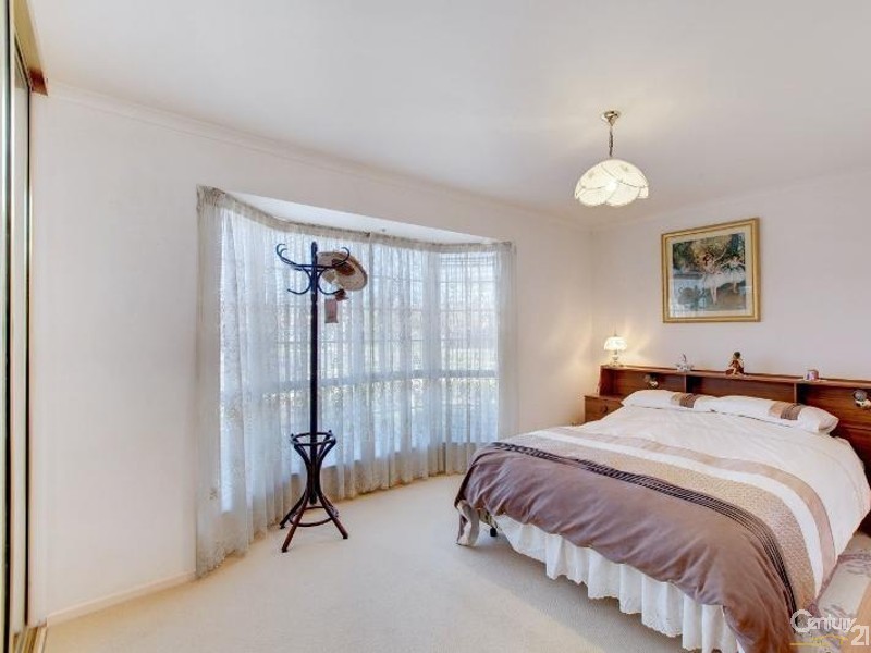 19 Dundee Avenue, Seaton SA 5023