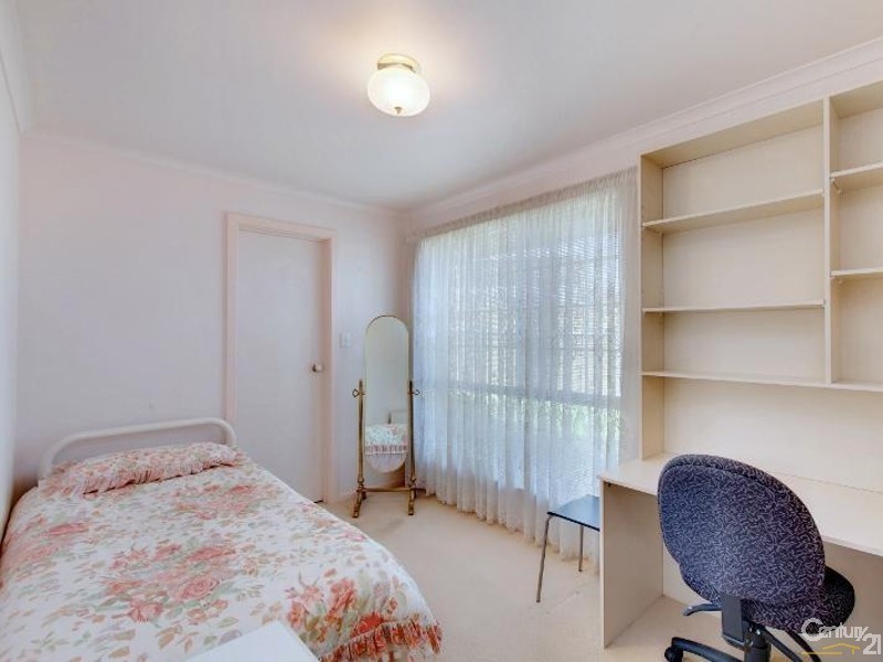 19 Dundee Avenue, Seaton SA 5023