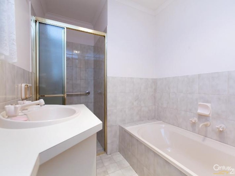 19 Dundee Avenue, Seaton SA 5023