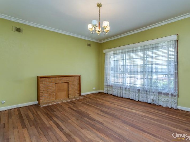 19 Gould Street, Flinders Park SA 5025