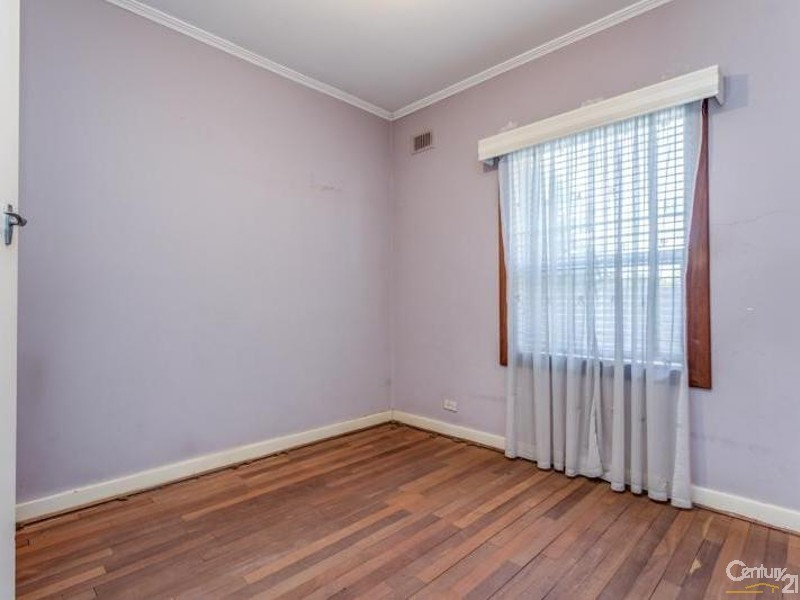 19 Gould Street, Flinders Park SA 5025