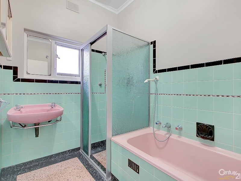 21 Colin Street, Findon SA 5023