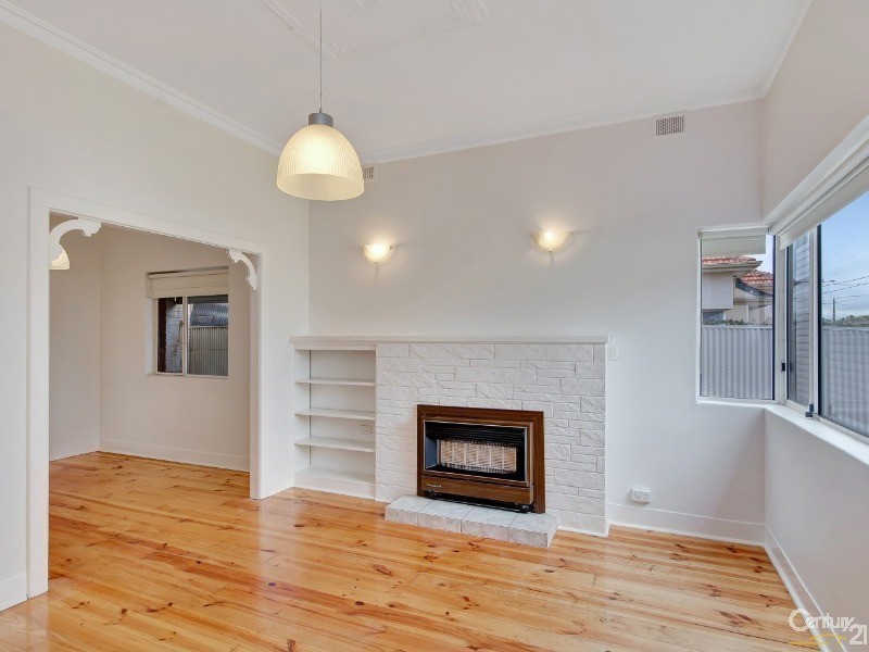 47 Levistone street, Seaton SA 5023