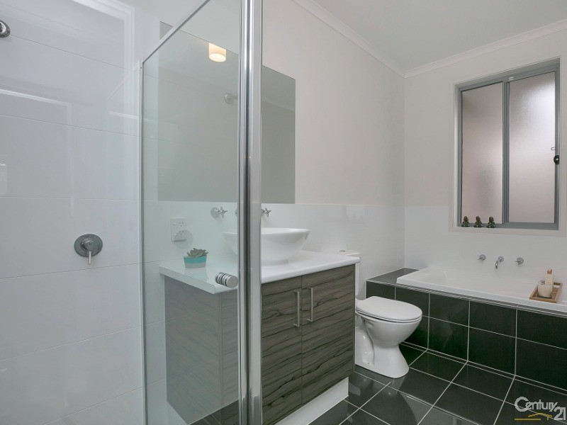 1 Westall Avenue, Flinders Park SA 5025