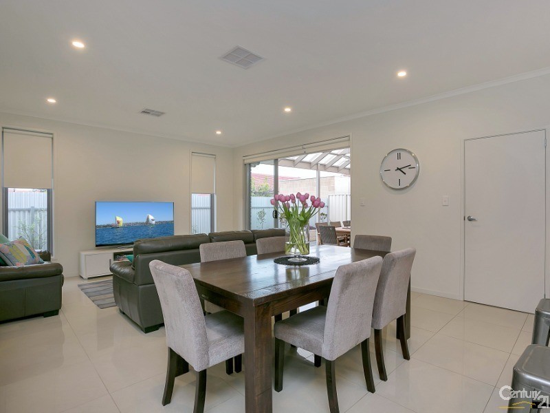 1 Westall Avenue, Flinders Park SA 5025