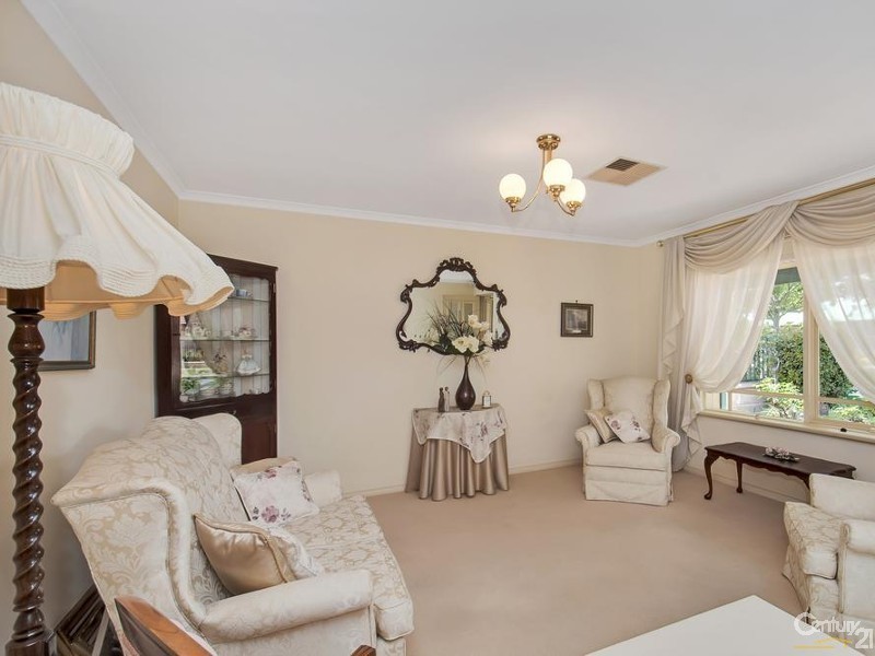 15 Hallett Bouleverd, Allenby Gardens SA 5009