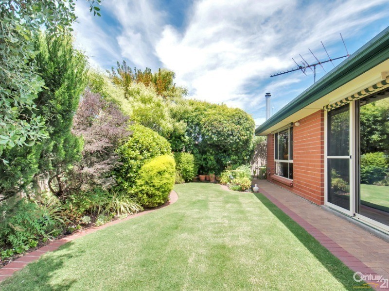 15 Hallett Bouleverd, Allenby Gardens SA 5009