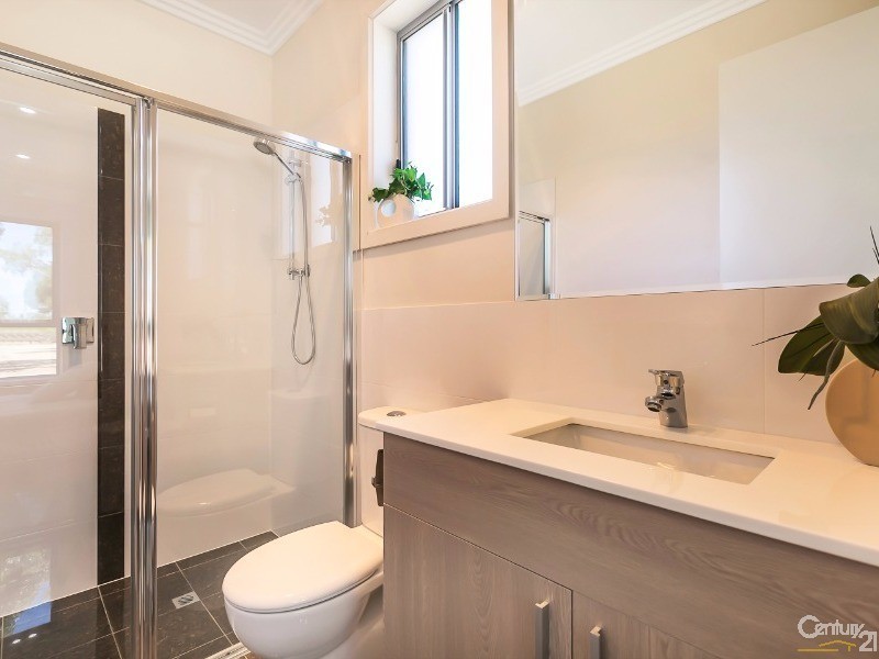 17 Parkhouse Avenue, Seaton SA 5023