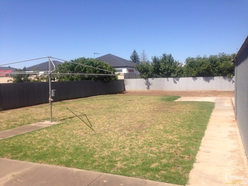 19 Gould Street, Flinders Park SA 5025
