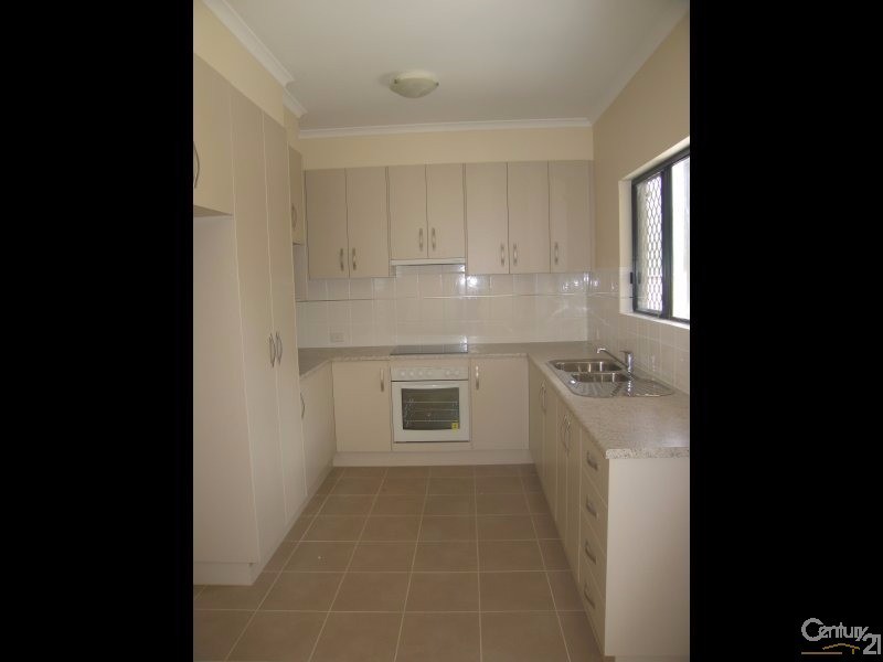 3/2 Mildura Court, Hope Valley SA 5090