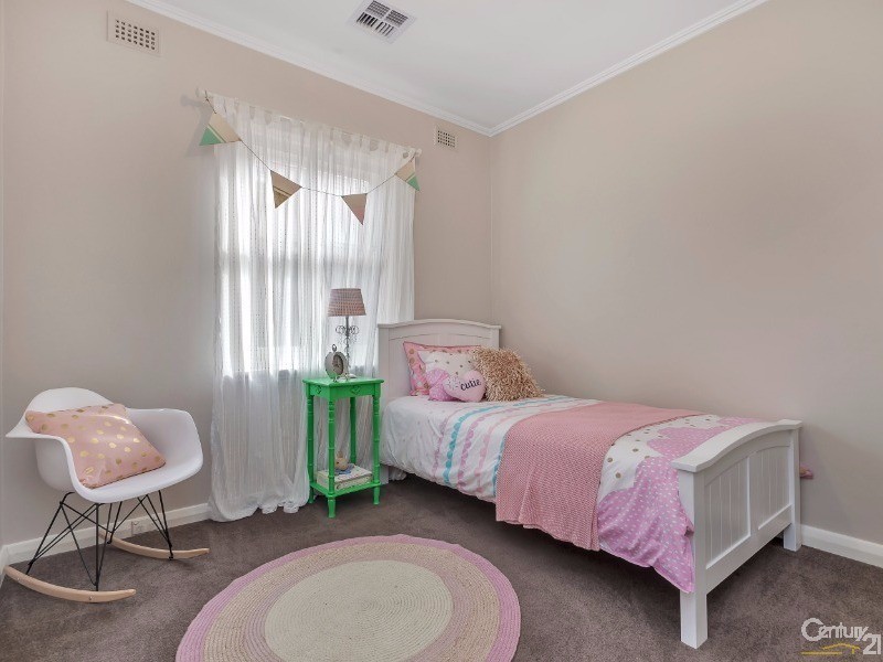 19 Farr Street, Woodville North SA 5012