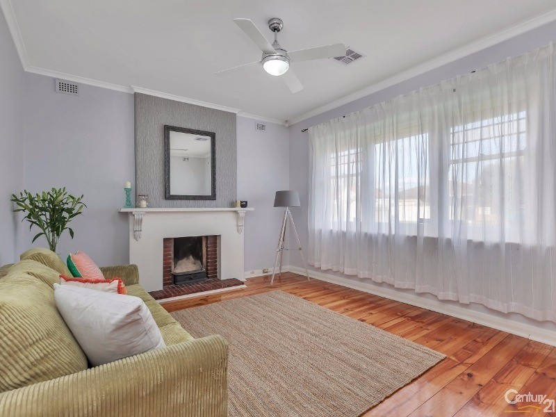 19 Farr Street, Woodville North SA 5012