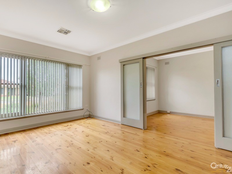 25 Norman Street, Findon SA 5023