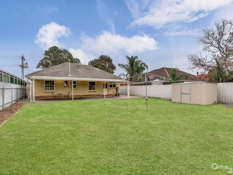 25 Norman Street, Findon SA 5023