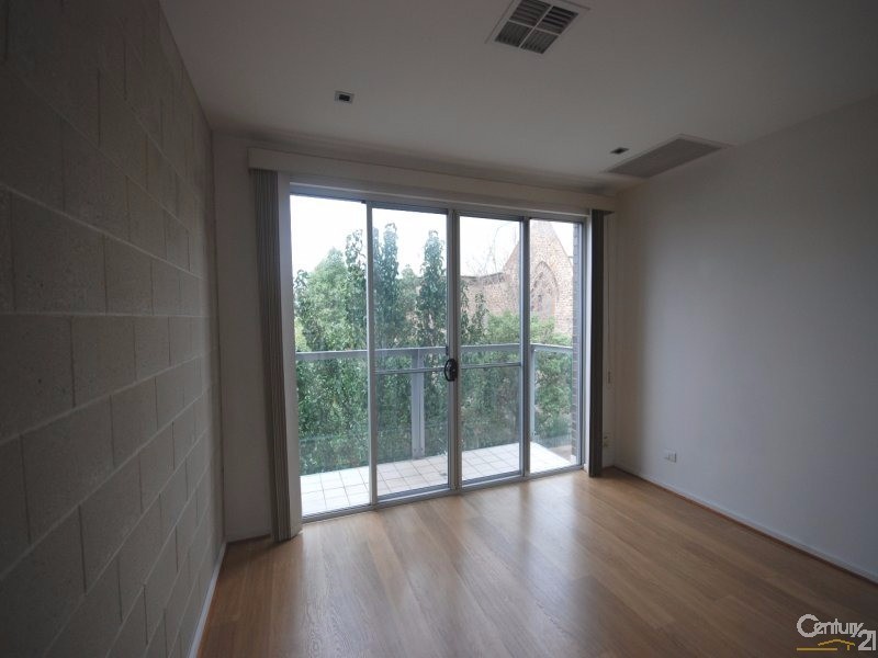 13 Charlotten Street, Port Adelaide SA 5015