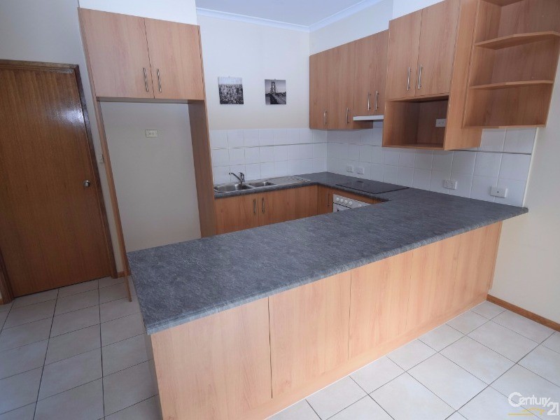 1/2 Mildura Court, Hope Valley SA 5090