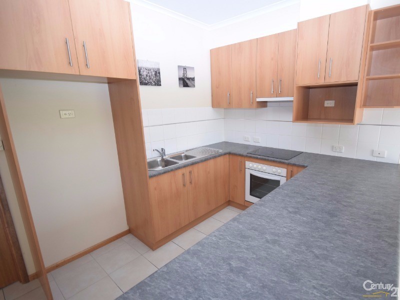 1/2 Mildura Court, Hope Valley SA 5090